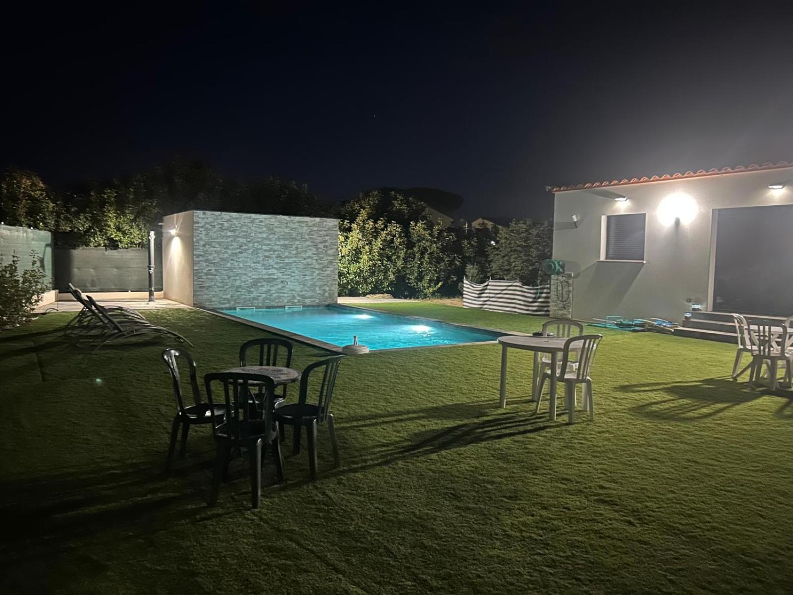 Grande Villa Avec Piscine Bompas  Exterior photo